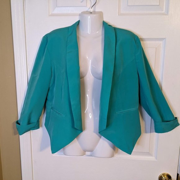 Poof Couture Spring Green Open Front Ladder Cut Out Back Blazer - size L - Picture 3 of 10